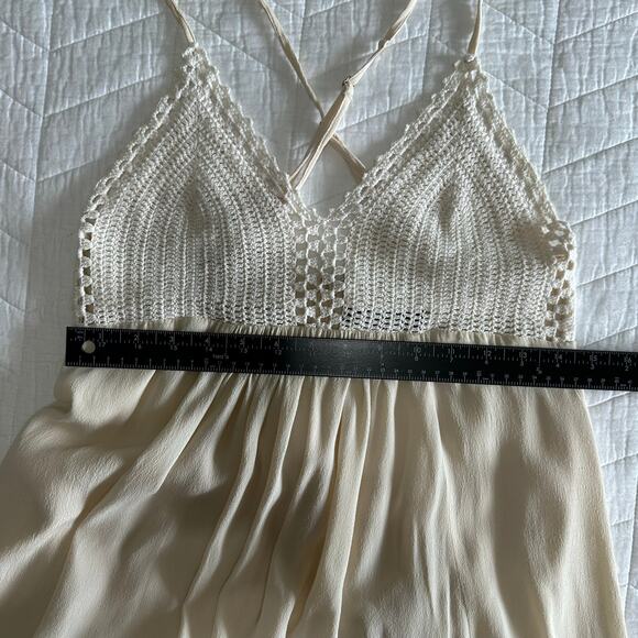 Lulu’s Women’s Hippie Hippie Chic Maxi Dress Crochet Bodice Cream Size Medium - Picture 9 of 12
